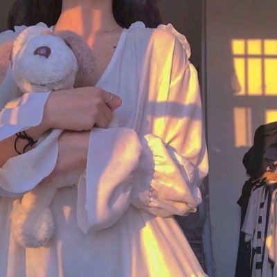 少女们向荒野进发